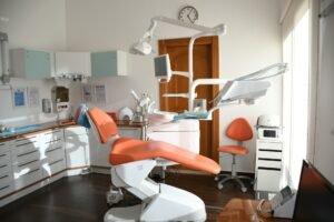 Read more about the article Cómo prevenir las caries en bebés, niños y adolescentes